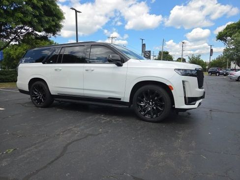 Used 2022 Cadillac Escalade ESV Sport w/ Touring Package AWD/4WD image 1
