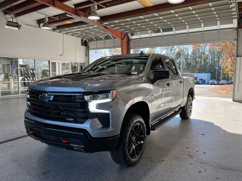 New 2026 Chevrolet Silverado 1500 LT Trail Boss w/ Convenience Package II image 3