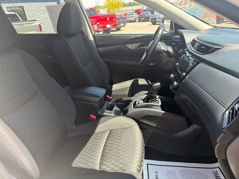 Used 2018 Nissan Rogue SV w/ Premium Package AWD/4WD image 23