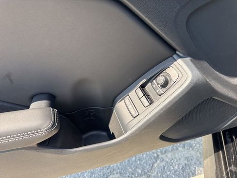 Used 2025 Toyota GR86 Premium w/ Performance Package RWD image 25