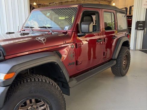 Used 2022 Jeep Wrangler Unlimited Sport AWD/4WD image 1