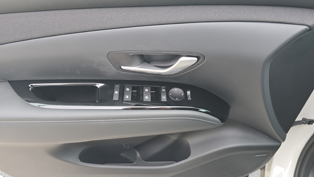 New 2026 Hyundai Tucson Limited AWD/4WD image 15