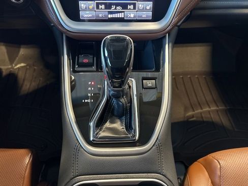 Used 2020 Subaru Outback Touring XT image 9