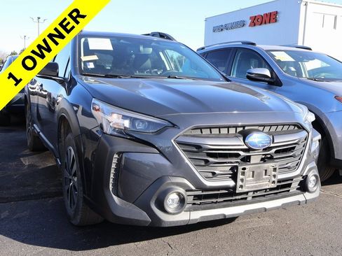 Used 2023 Subaru Outback Premium image 1