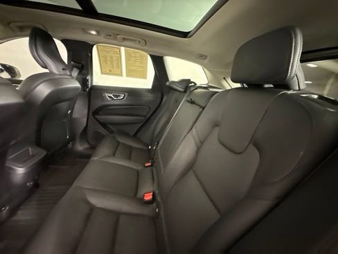Used 2023 Volvo XC60 B5 Plus w/ Protection Package Premier FWD image 32
