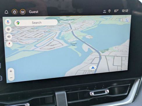 New 2026 Chevrolet Equinox LT image 17