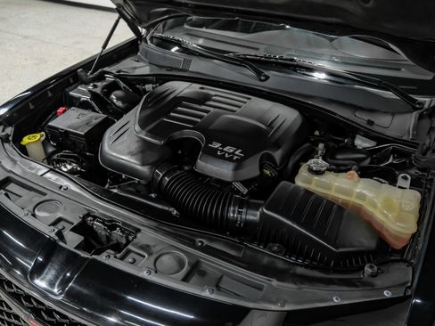 Used 2022 Chrysler 300 S image 60