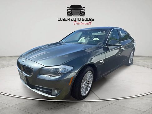 Used 2011 BMW 535i xDrive Sedan AWD/4WD image 3