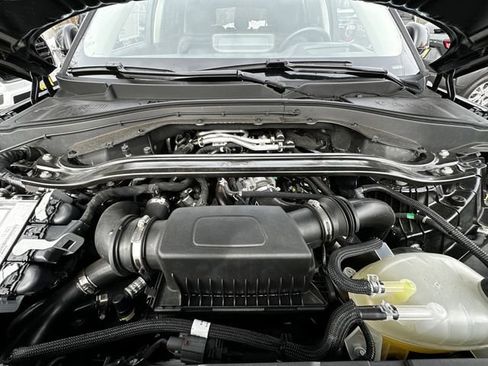 Certified 2025 Lincoln Aviator Reserve image 33