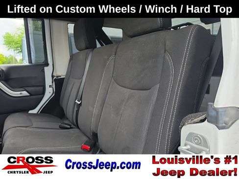 Used 2013 Jeep Wrangler Unlimited Sahara w/ Connectivity Group AWD/4WD image 9