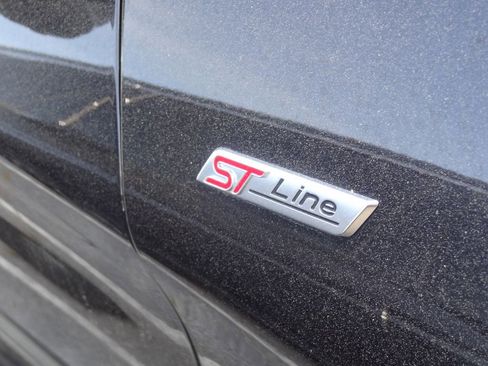 Used 2025 Ford Explorer ST-Line image 16