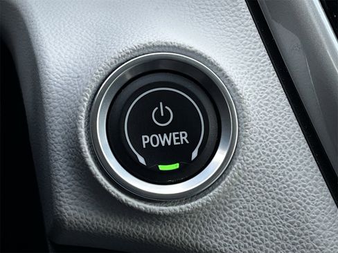 Used 2022 Chevrolet Bolt EUV Premier w/ Launch Edition image 19