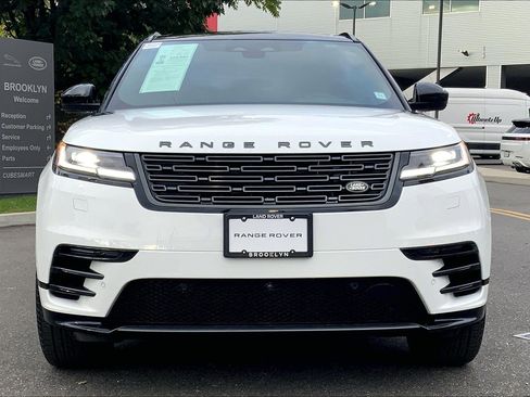 Used 2026 Land Rover Range Rover Velar Dynamic SE image 3