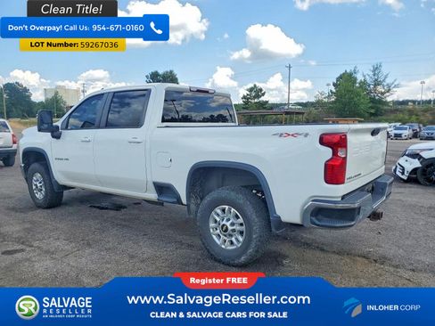 Used 2022 Chevrolet Silverado 2500 LT w/ Convenience Package AWD/4WD image 3