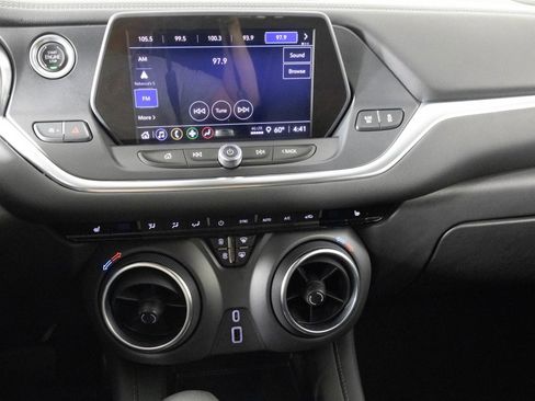 Used 2021 Chevrolet Blazer LT image 24