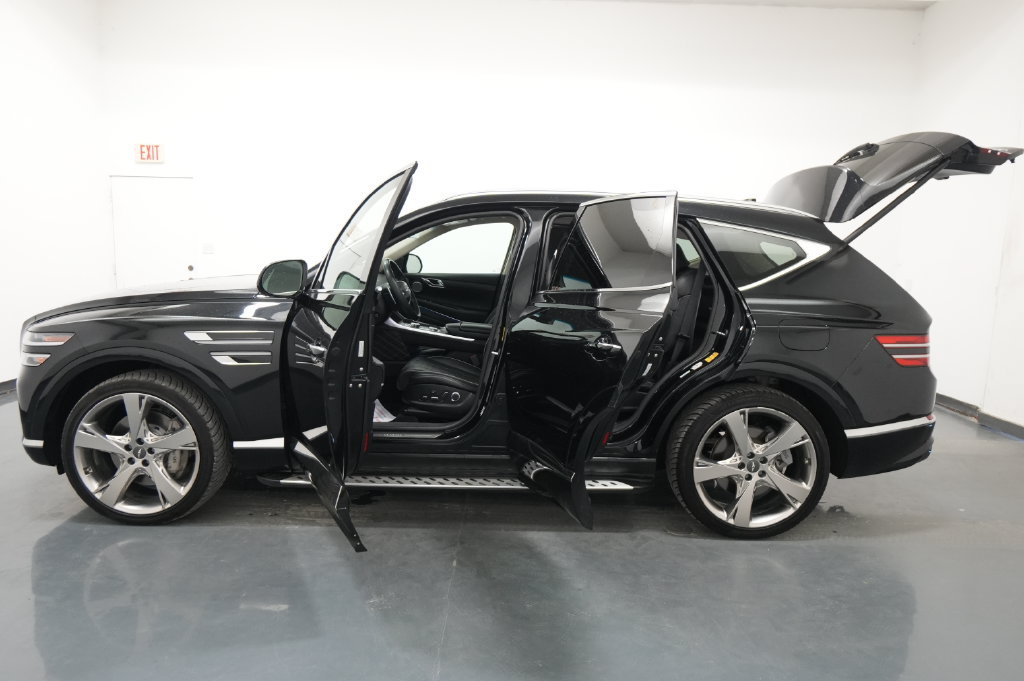 Used 2023 Genesis GV80 3.5T w/ Prestige Package AWD/4WD image 32