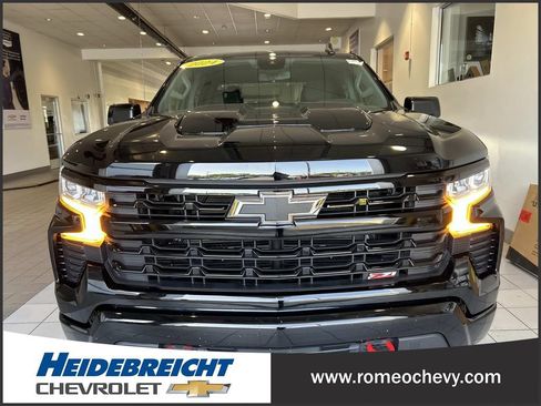 Used 2024 Chevrolet Silverado 1500 LT Trail Boss w/ Protection Package AWD/4WD image 39