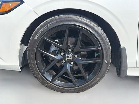 Used 2023 Honda Civic Sport image 28