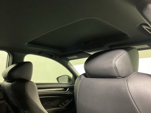 Used 2021 Honda Accord Sport image 3