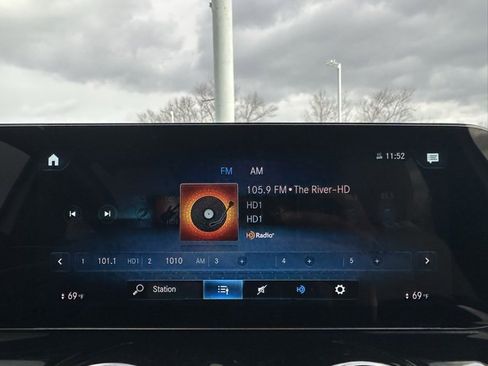 Certified 2023 Mercedes-Benz GLA 250 4MATIC image 18