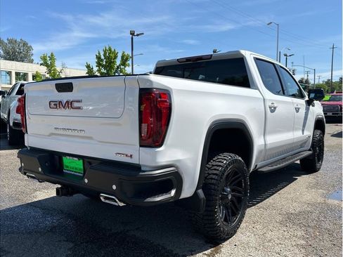 Used 2021 GMC Sierra 1500 AT4 w/ AT4 Premium Package AWD/4WD image 7