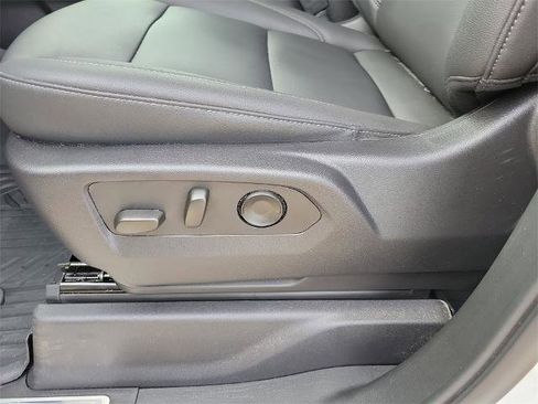 Used 2024 Chevrolet Silverado 1500 LT Trail Boss w/ Convenience Package II image 20