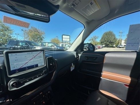 New 2024 Ford Bronco Sport Badlands w/ Premium Package image 23