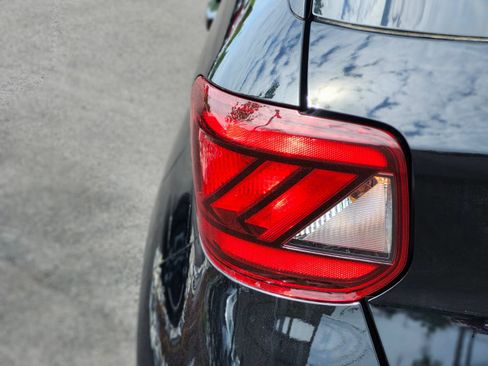 New 2026 Hyundai Venue SE FWD image 9