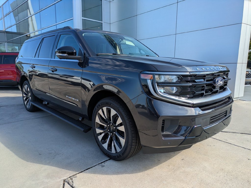 New 2027 Ford Expedition Max Platinum w/ Driver's Package RWD image 2
