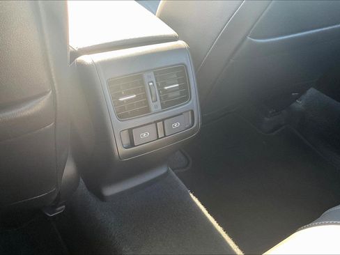 Used 2021 Honda Accord Touring image 25