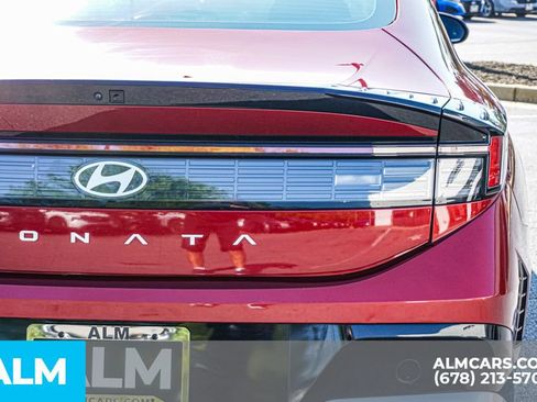 Used 2024 Hyundai Sonata SEL FWD image 12