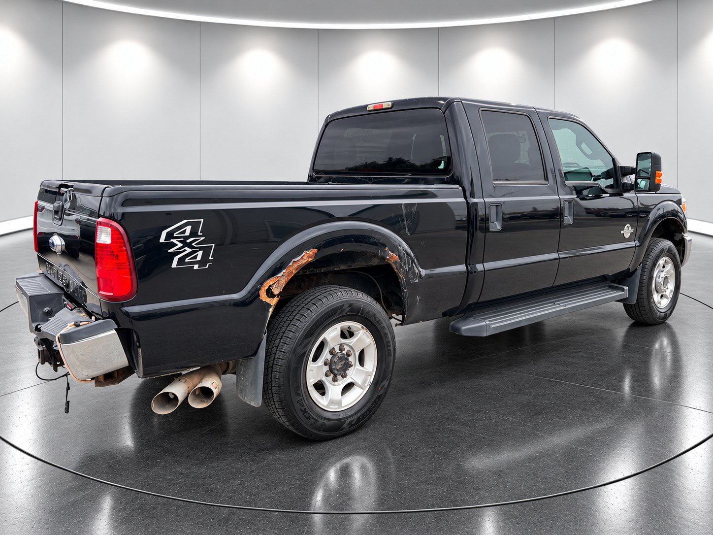 Used 2016 Ford F250 XLT AWD/4WD image 4