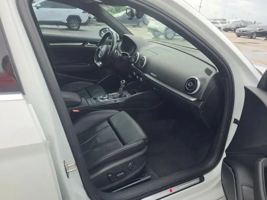 Used 2015 Audi S3 Prestige AWD/4WD image 8