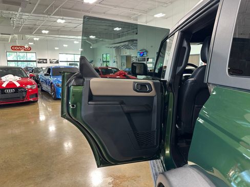 Used 2024 Ford Bronco Wildtrak AWD/4WD image 41