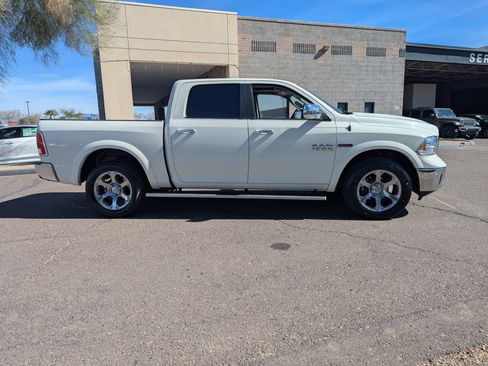 Used 2017 RAM 1500 Laramie w/ Convenience Group image 2