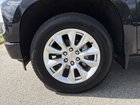 Used 2023 Chevrolet Silverado 1500 Custom image 22