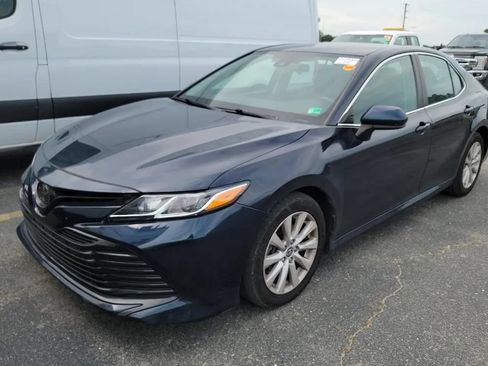 Used 2020 Toyota Camry LE FWD image 1
