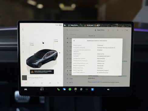 Used 2025 Tesla Model 3 Performance image 27
