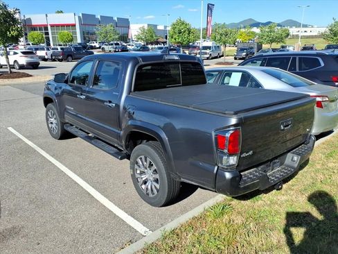 Certified 2023 Toyota Tacoma Limited AWD/4WD image 3