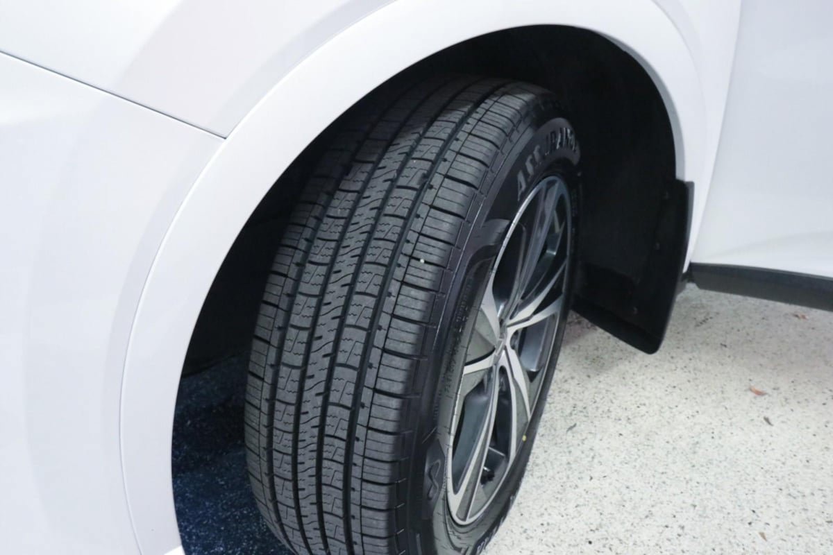 Used 2024 Lexus RX 350 Premium w/ Cold Area Package FWD image 9