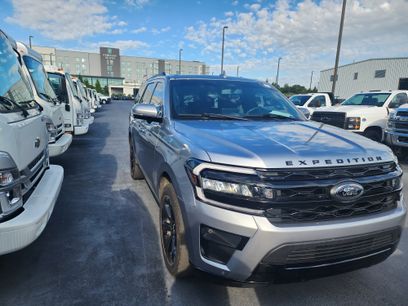 Used 2024 Ford Expedition Limited
