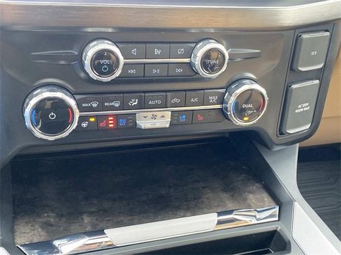 Used 2024 Ford F250 Lariat w/ Lariat Ultimate Package image 27