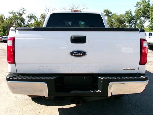 Used 2015 Ford F250 XLT AWD/4WD image 9