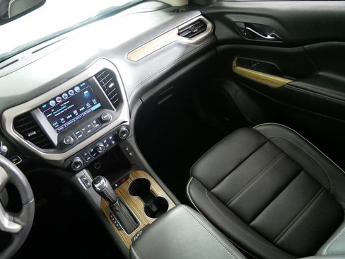 Certified 2017 GMC Acadia Denali AWD/4WD image 11