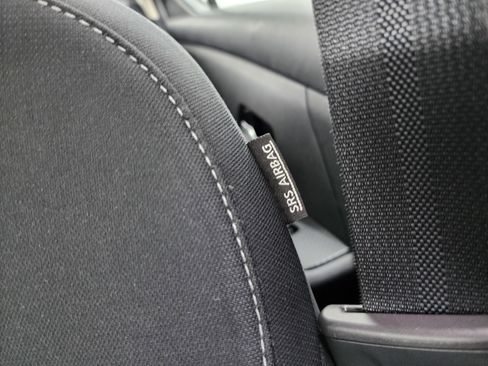 Used 2023 Nissan Sentra SV image 39