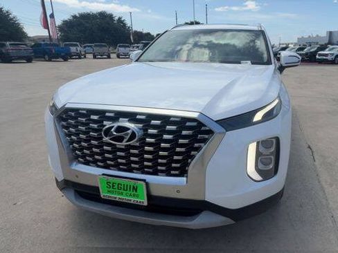 Used 2020 Hyundai Palisade SEL FWD image 3
