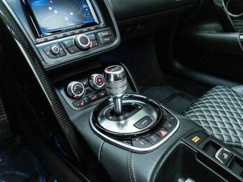 Used 2014 Audi R8 V10 AWD/4WD image 27