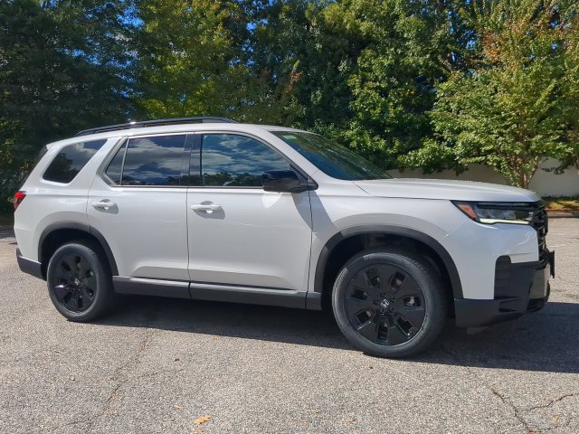 New 2026 Honda Pilot Black Edition image 2