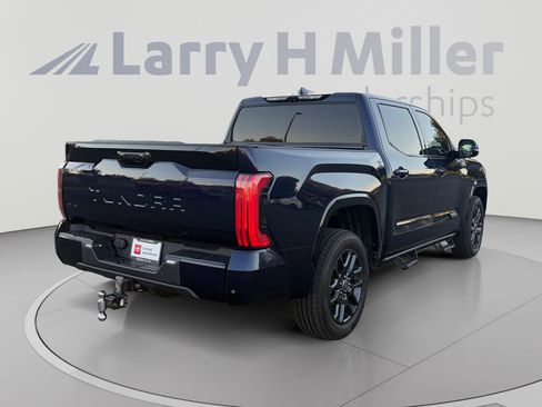 Used 2022 Toyota Tundra Platinum AWD/4WD image 5