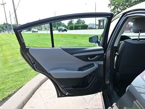 Used 2025 Subaru Legacy Premium AWD/4WD image 23